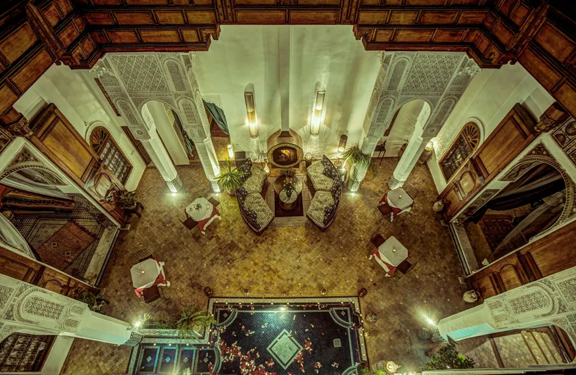 Riad Almaz - Image 1