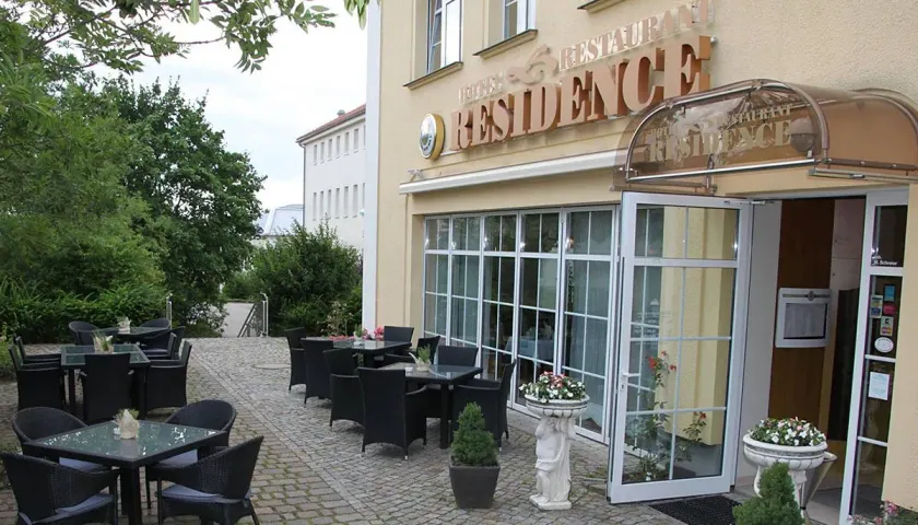 Hotel & Restaurant Residence - Image 1