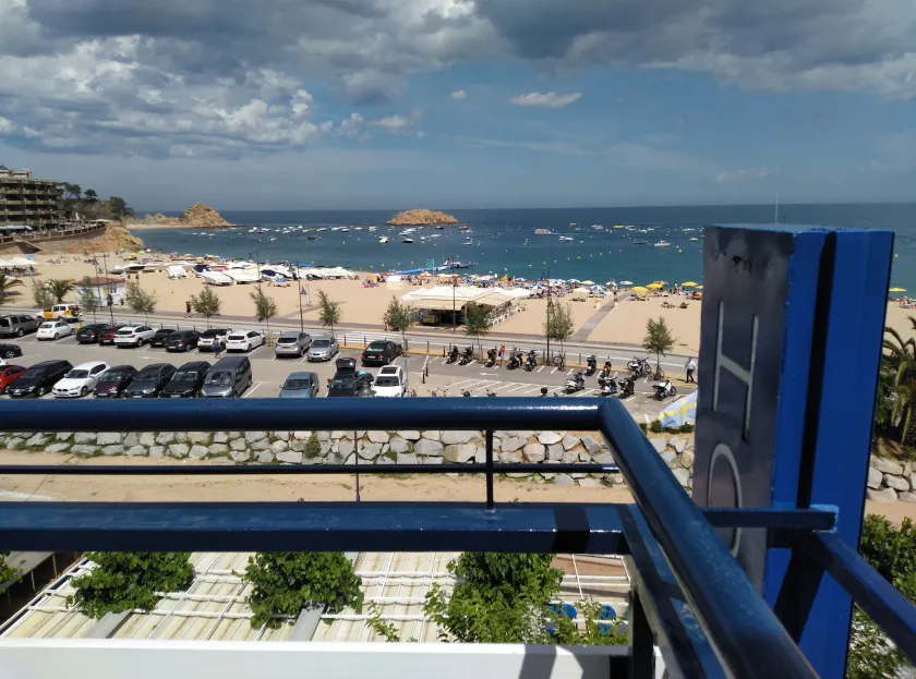 Hotel Corisco - Image 1