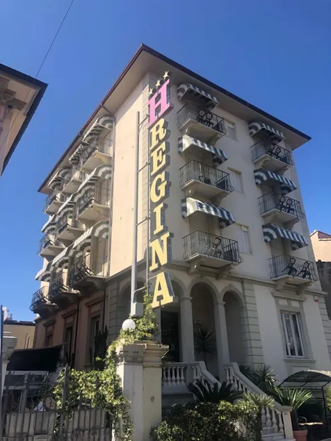 Hotel Regina - Image 1