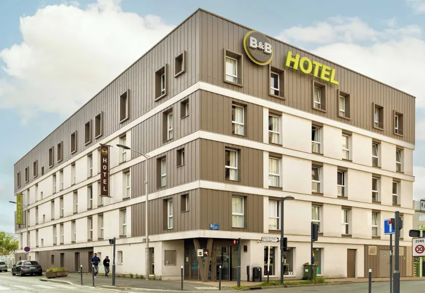 B&B HOTEL Paris Romainville Noisy-le-Sec - Image 1