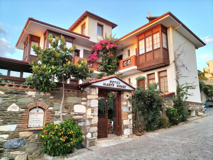 Hotel Mary's House - Image 1