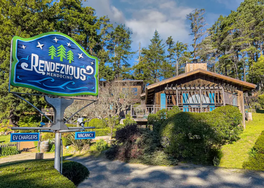 Rendezvous Mendocino - Image 1