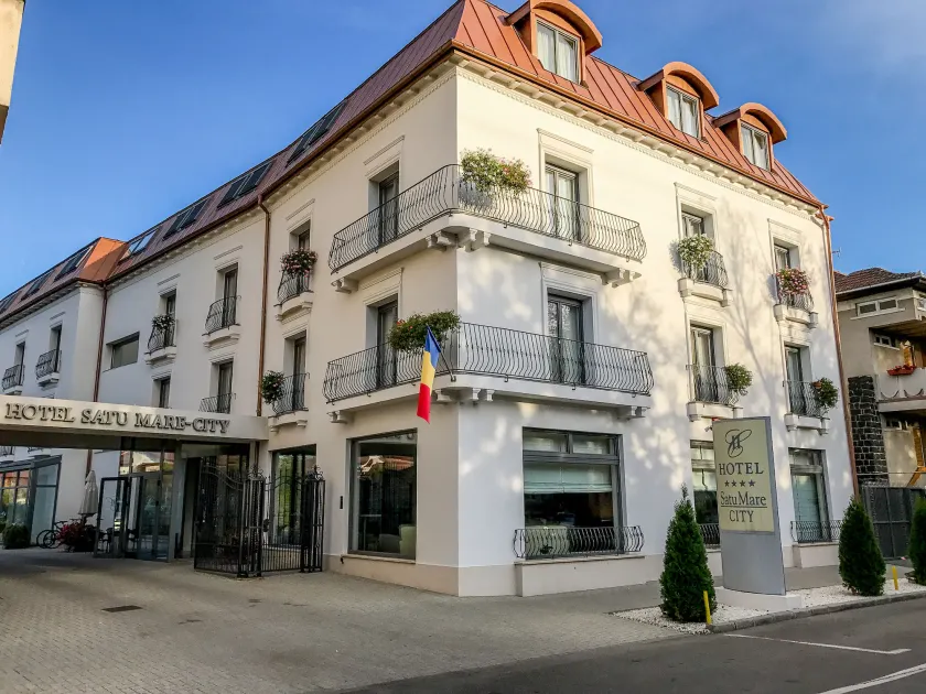 Hotel Satu Mare City - Image 1