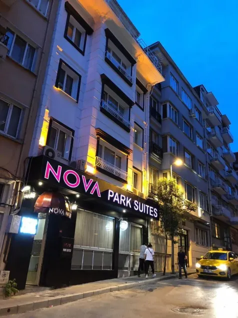 Nova Park Hotel & Suite - Image 1