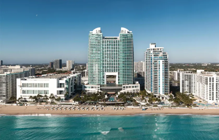 Signia by Hilton Diplomat Beach Resort - Image 1