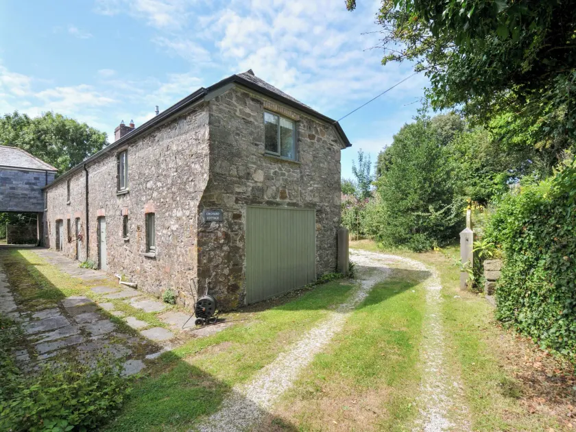 Orchard Cottage - Image 1