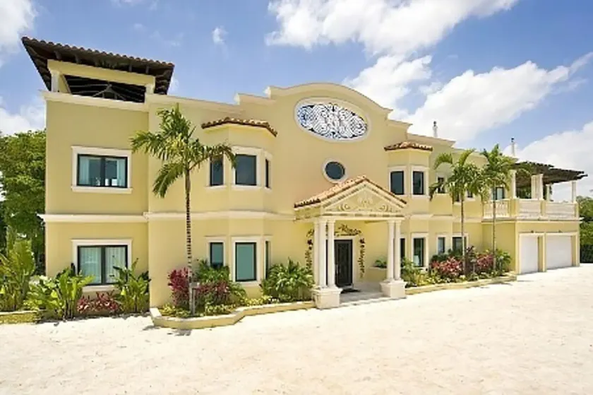 9 Bedroom Homes in Miami by TMG - Image 1