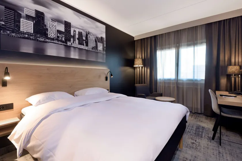 Park Inn by Radisson Oslo Airport Hotel West - Image 1