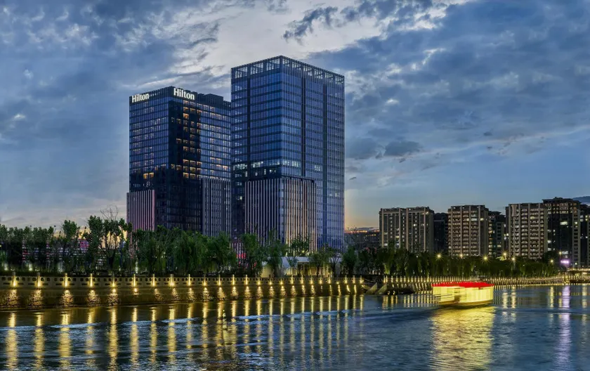 Hilton Yancheng - Image 1