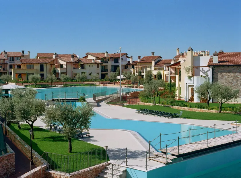 Lugana Resort & Sporting Club - Image 1