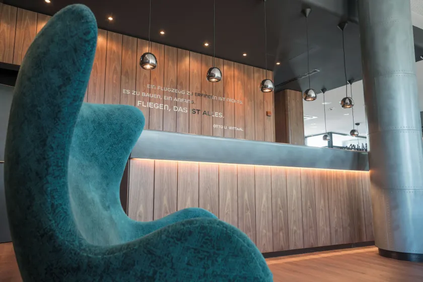 Motel One Hamburg-Airport - Reception