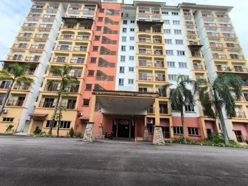 Suria Escape Bukit Merah - Image 1