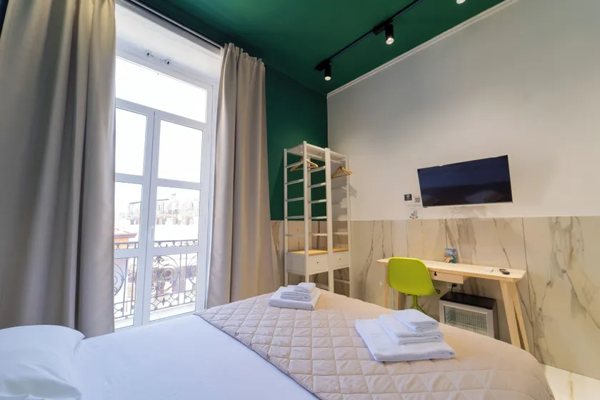 Medina H. Napoli Centro, by ClaPa Group - Image 1