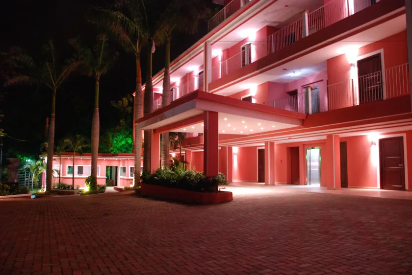 Hotel RDG - Image 1