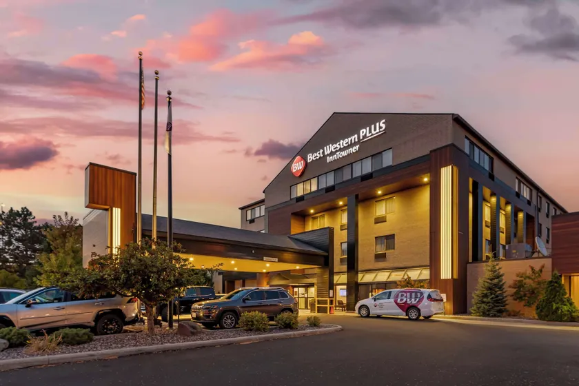 Best Western Plus InnTowner Madison - Image 1