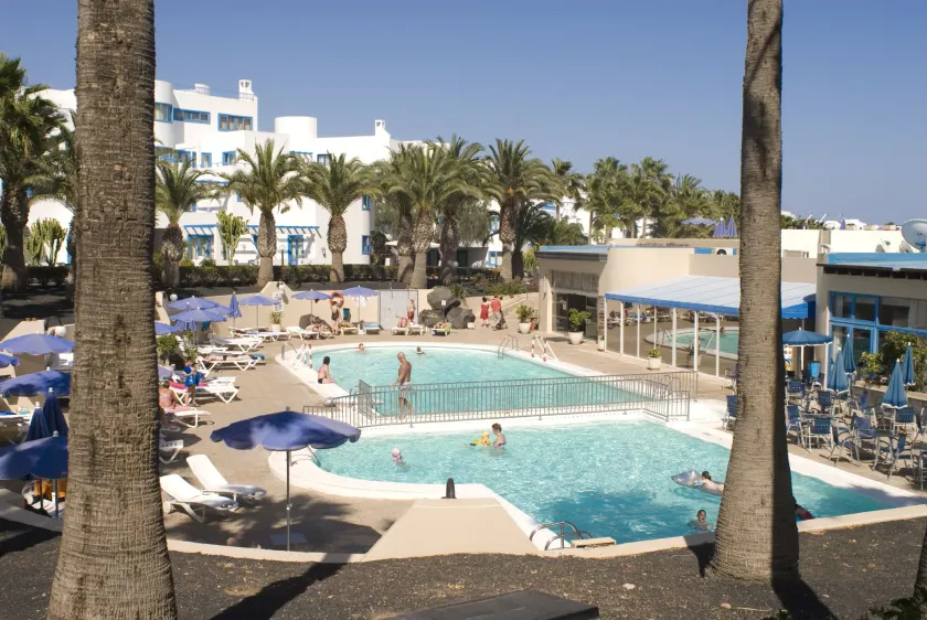 Aparthotel Costa Mar - Image 1