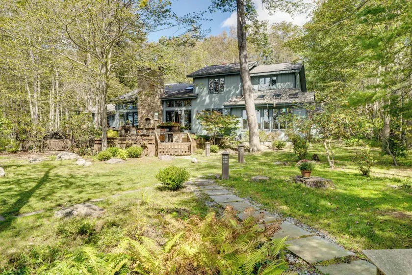 Luxe Poconos Pines Home w/ Beach + Amenities! - Image 1