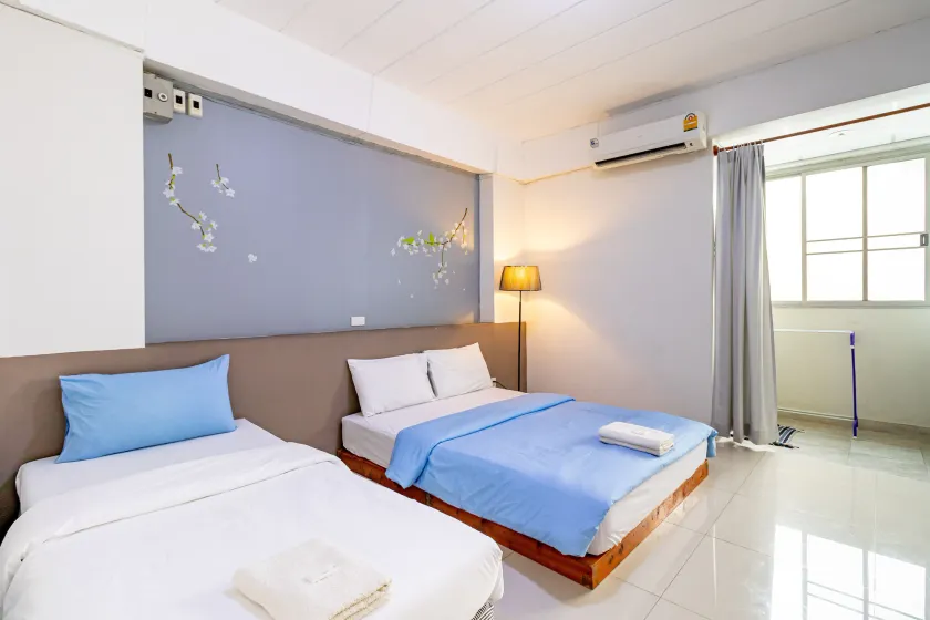 Alanda Hotel & Apartment Pinklao Bangkok - Image 1