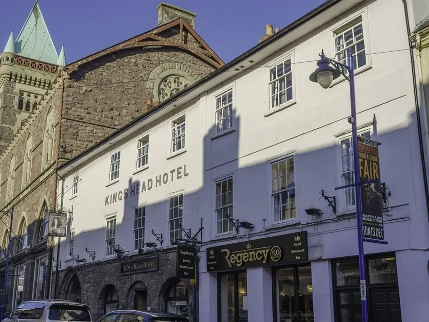 The Kings Head Hotel - Image 1