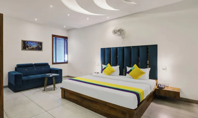 Itsy Hotels Vedansh - Image 1