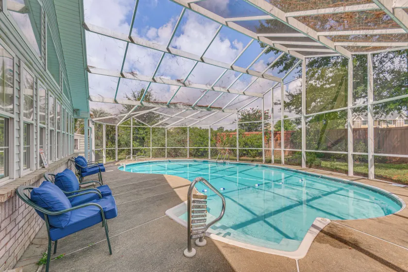 Pensacola Paradise - HTD Pool, Jacuzzi, Game Room - Image 1