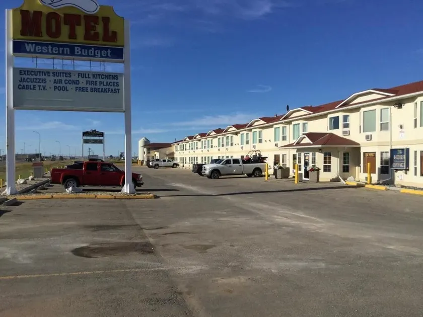 Western Budget Motel #2 Grande Prairie - Image 1
