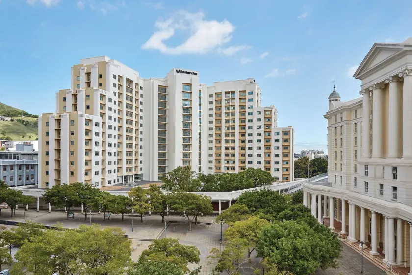 Southern Sun Waterfront Cape Town - Image 1