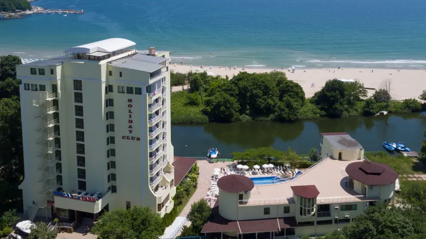 Perla Sun Beach Hotel - All Inclusive - Image 1