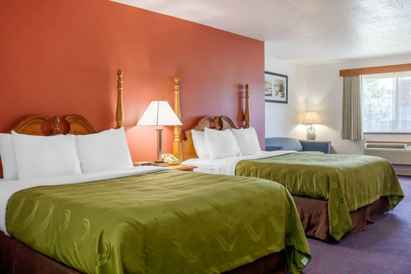 Quality Inn & Suites Prairie Du Chien - Image 1