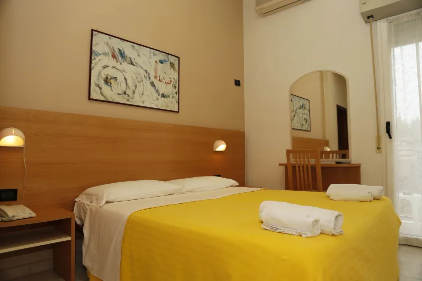 Hotel Villa Dina - Image 1