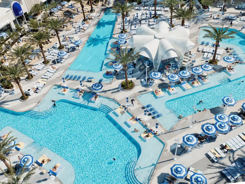 Fontainebleau Las Vegas, MICHELIN Key Award Hotel - Image 1