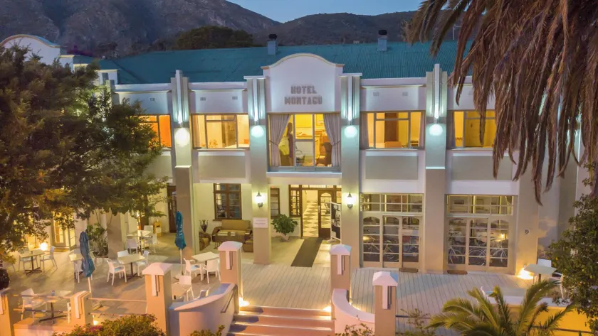 Montagu Country Hotel - Image 1