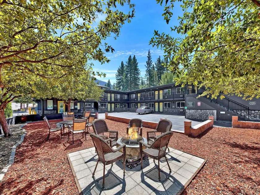 Secrets Inn Lake Tahoe - Image 1