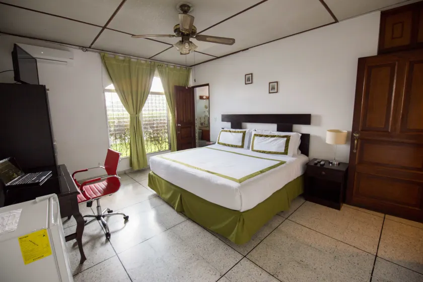 Suites & Apartments San Benito - Zona Rosa - Room