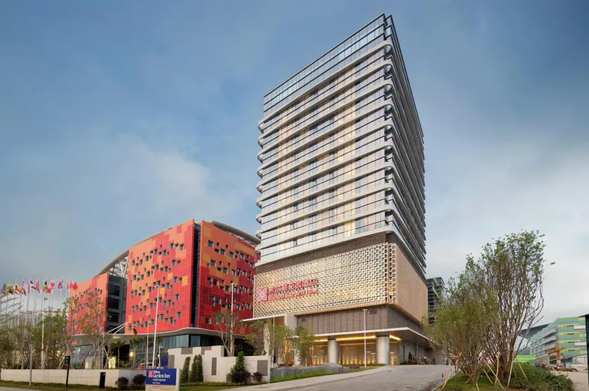 Hilton Garden Inn Zhuhai Hengqin - Image 1
