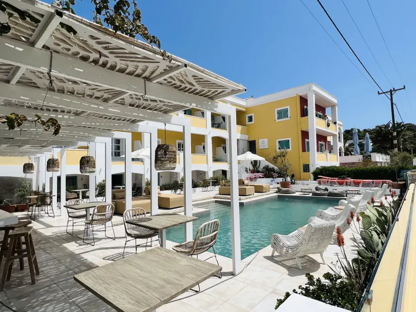 Alidian bay Suites Leros - Image 1