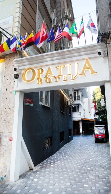 Opatija Hotel - Image 1
