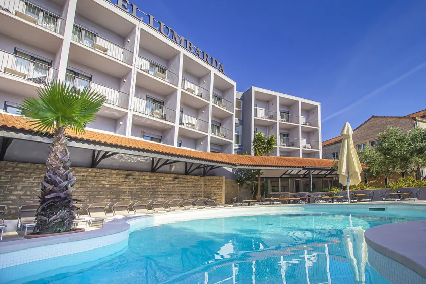 Hotel Lumbarda - Image 1