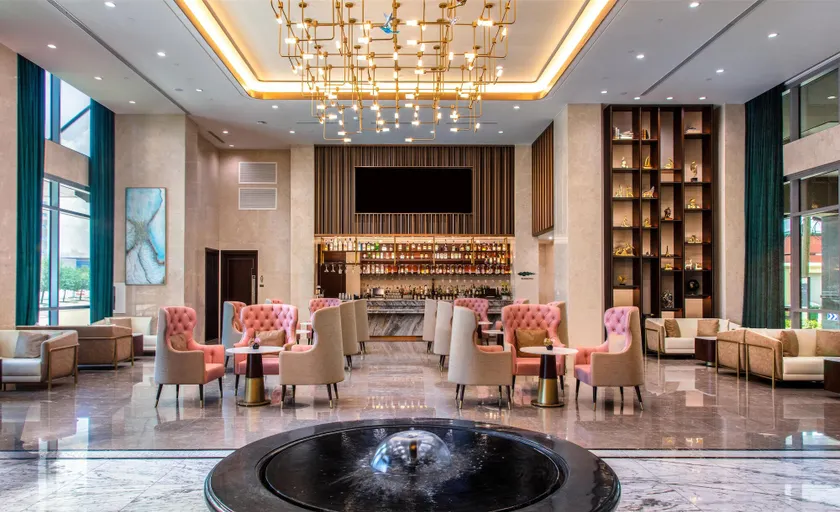 Blossom Hotel Houston - Image 1