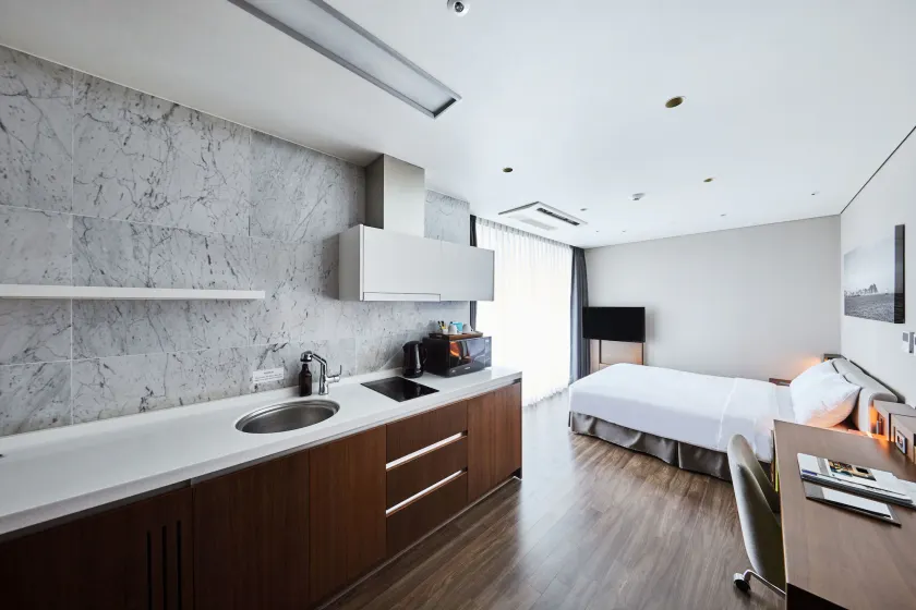 Felix by STX Hotel & Suite - Habitación