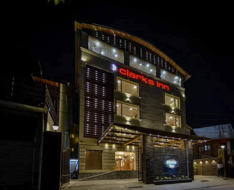 Clarks inn srinagar - Image 1
