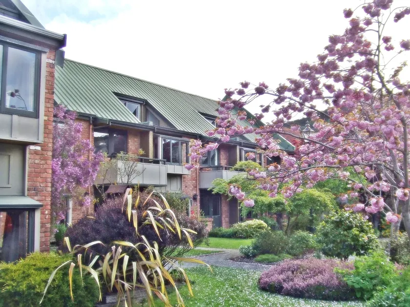 Woodlands Motels And Apartments - Image 1