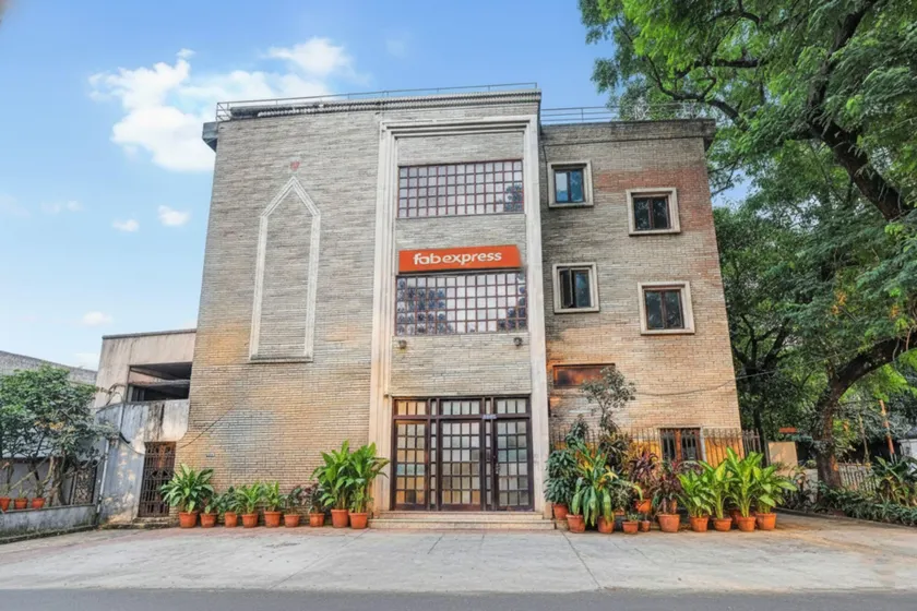 Via Hemkunt Mansion - Image 1
