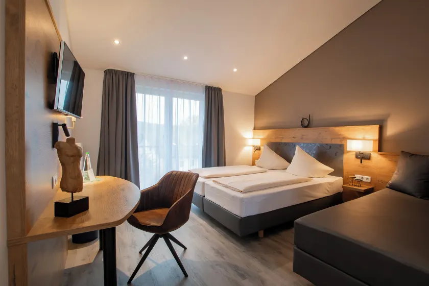 Hotel & Restaurant Bestenheider Stuben - Image 1