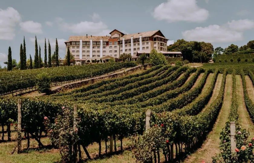 Spa do Vinho Condomínio Vitivinícola - Image 1
