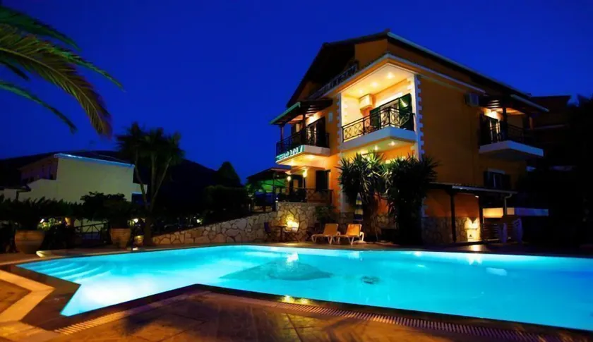 Hotel Odeon - Image 1