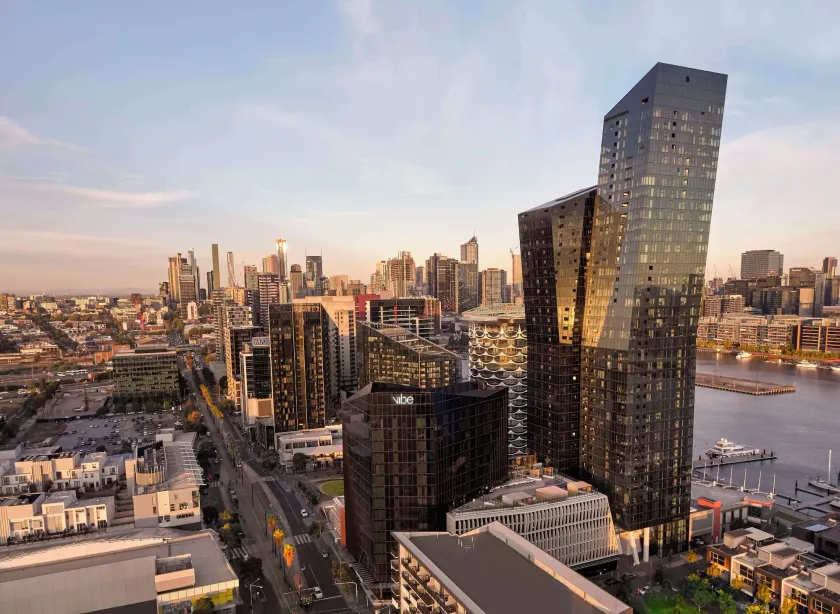 Vibe Hotel Melbourne Docklands - Image 1