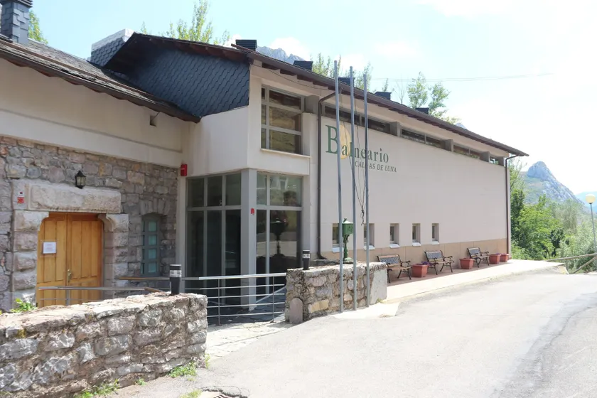 Balneario Caldas de Luna - Image 1