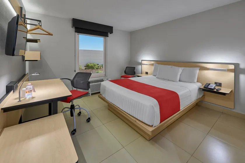 City Express by Marriott Los Mochis - Image 1